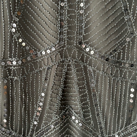 Verty beaded formal dress - Picture 2 of 6